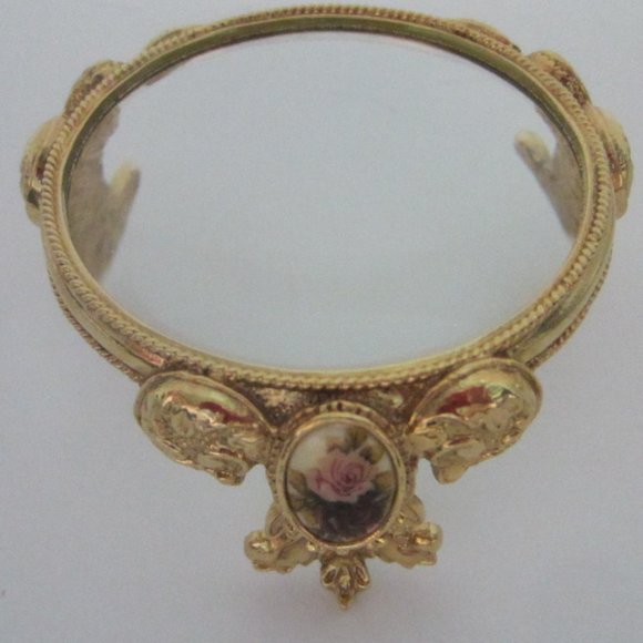 SOLD - Picture 4 of 8